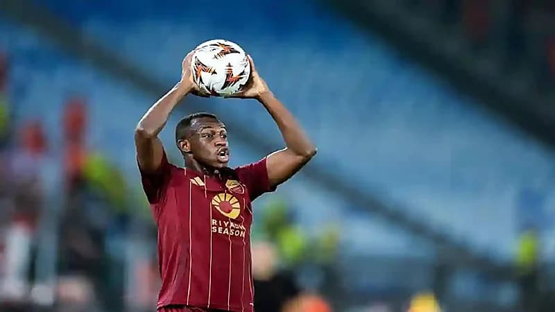 فالنسيا يقدم عرضا لضم سعود عبدالحميد