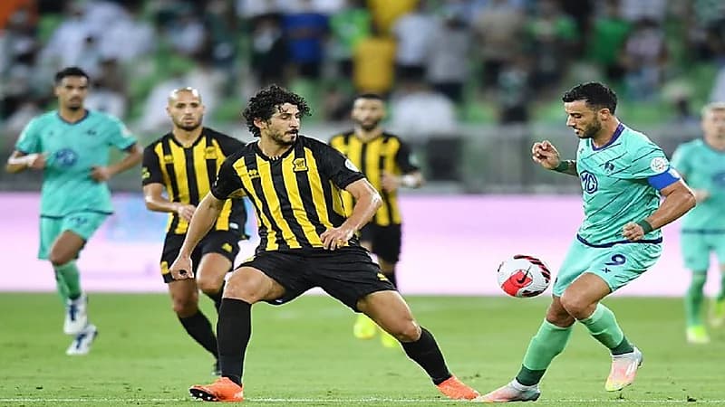 فيديو..مشجع للسومة: "روح سوّ فتوش مع خالتك"