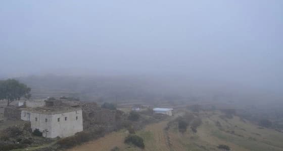 تحذير من رطوبة تعيق الرؤية على 3 مناطق