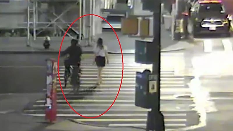 فيديو..محاولة اغتصاب فتاة وإجبار أخرى على ممارسة الجنس في شوارع أمريكا