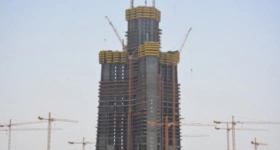 الأمن يتحفظ على العمالة الوافدة صاحبة واقعة " برج جدة "