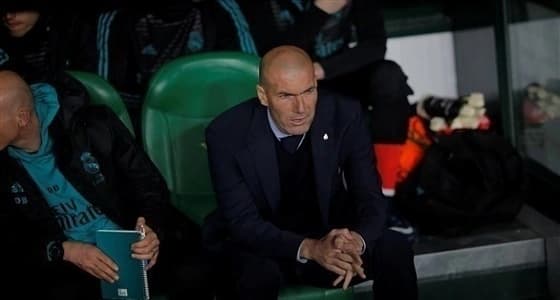 زيدان يستبعد مودريتش ويدفع بكروس و كاسيميرو أمام سان جيرمان