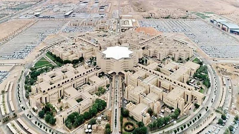 جامعة القصيم تعلن عن فتح التقديم على برامج الدراسات العليا