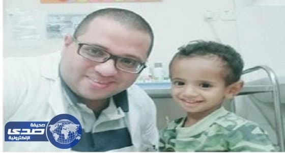 فريق طبي ينجح في إعادة ترميم بطن طفل بعد سقوط تلفزيون عليه