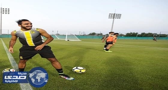 بالفيديو والصور.. " كهربا " ينضم لمعسكر الاتحاد بجبل علي: " الفولت وصل "