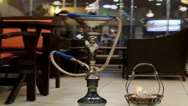 توضيح من «وقاية» بشأن تقديم الشيشة في الأماكن المغلقة