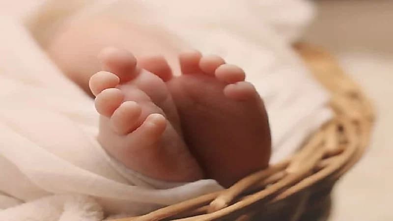 "الصحة": تدخين أحد الوالدين يزيد من احتمالية حدوث متلازمة موت الرضع المفاجئ