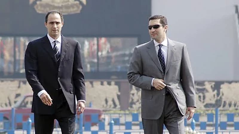 علاء مبارك يرد بغضب على ضياء رشوان بعد حديثه عن شقيقه جمال