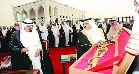 عاد إلى المملكة بعد 150 عام.. تعرف على رحلة " السيف الأجرب "