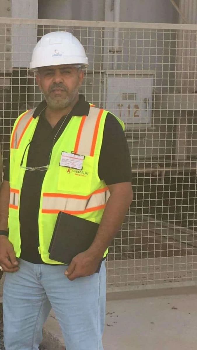 " الحجيلي"يخترع جهاز لا سلكي لتشغيل وفصل المعدات الكهربائية ذات الضغط العالي