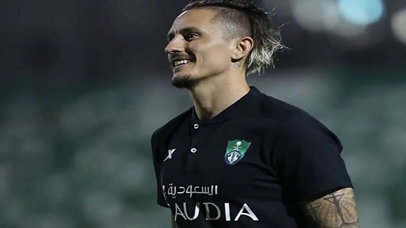 سبب غياب فيجسا عن تدريبات الأهلي