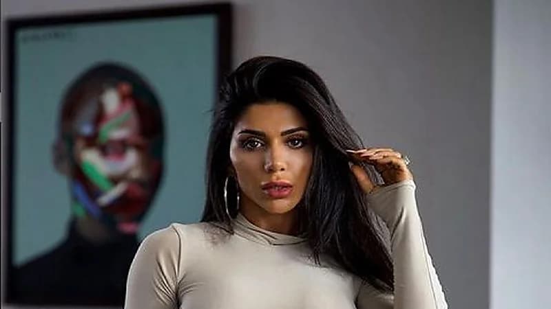 منع لاعبة كمال أجسام شهيرة من ركوب طائرة أمريكية