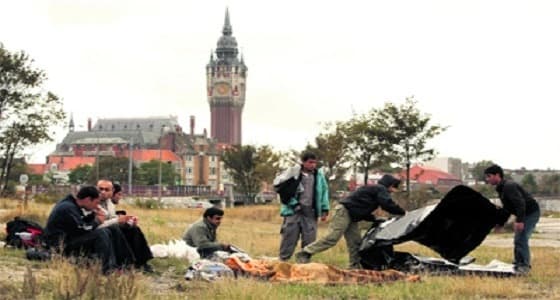 فرنسا توفر ملاجىء للمهاجرين غير الشرعيين لشدة البرد