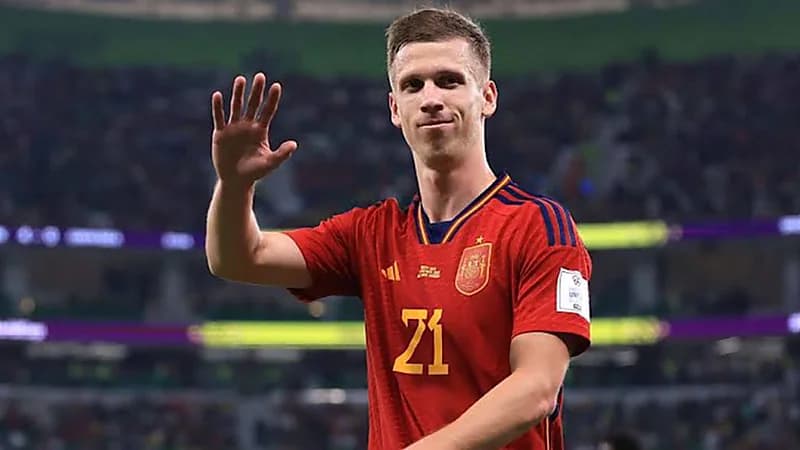 برشلونة يقدم عرضًا رسميًا لـ لايبزيج الألماني لحسم صفقة داني أولمو