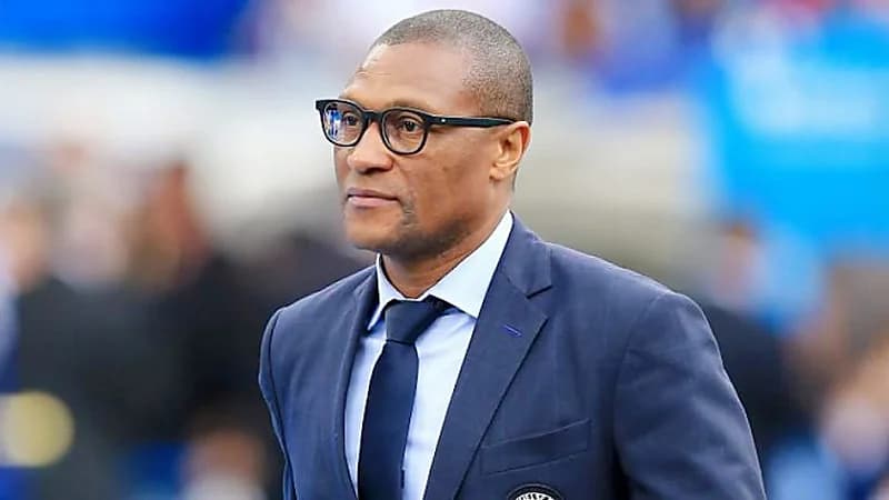 إيمينالو: خروج هندرسون أضر باللاعب ولم يضر بالدوري