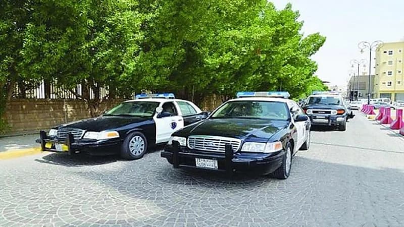 ضبط 25 شخصاً خالفوا تعليمات الحجر الصحي بعد ثبوت إصابتهم بكورونا في القصيم