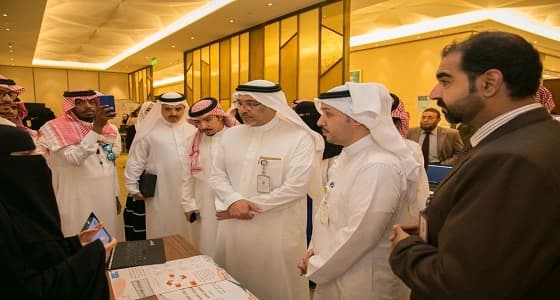 شاب يحقق حلمه في قطاع الكهرباء بإنشاء مصنع حديث