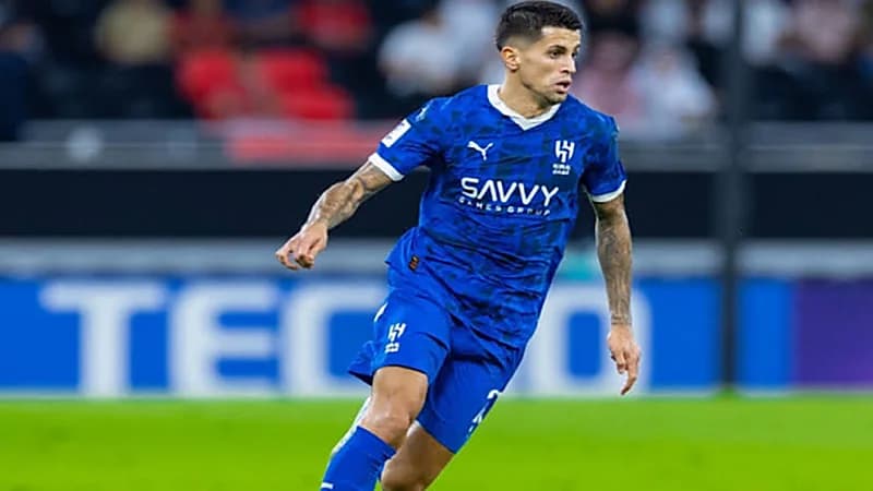 حساب منتخب البرتغال: كانسيلو يسجل هدفه الأول مع الهلال والأخير يصححها