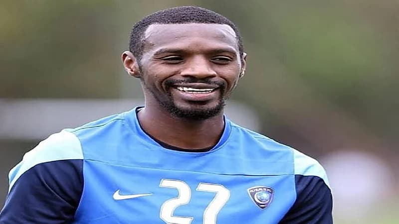 سعود كريري وعبدالعزيز الدوسري في لقطة طريفة تشعل مواقع التواصل