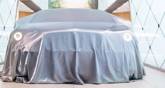 بالصور.. مفاجآت جديدة لـ " بنتلي " في جنيف