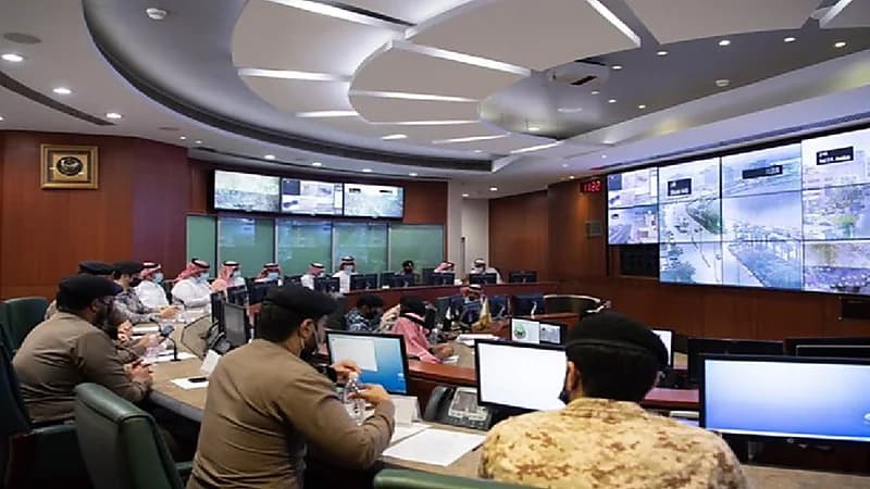 مركز إدارة الأزمات والكوارث بإمارة مكة يهيب بالجميع أخذ الحيطة والحذر