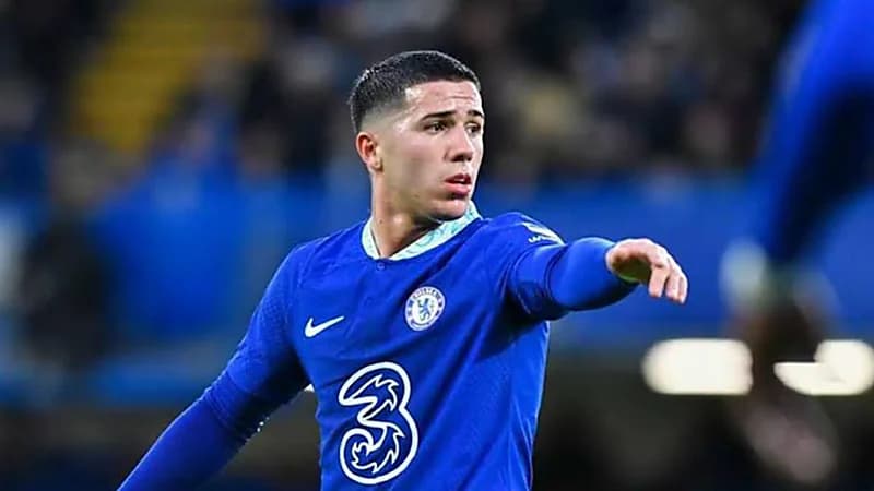 تشيلسي يصدر بيانًا رسميًا بشأن أزمة إنزو فرنانديز العنصرية ضد فرنسا