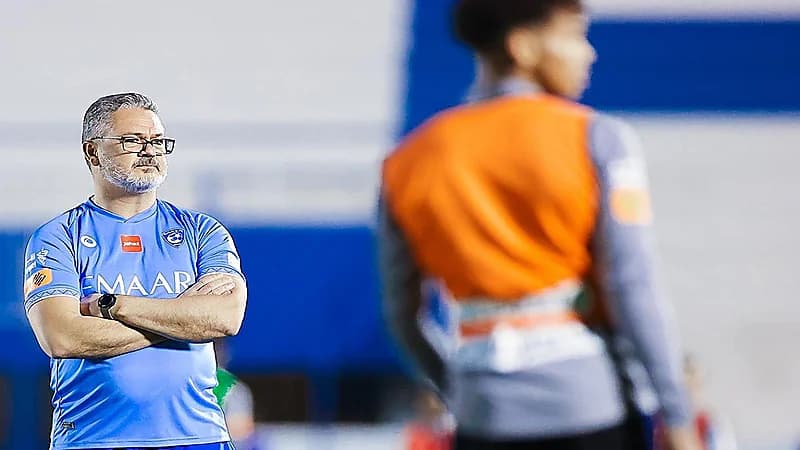 الهلال يعلن عن قائمته الآسيوية بعد إصابة الدوسري والحمدان