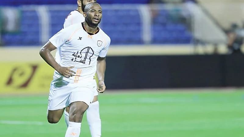 سيبا يقدم دعوى قضائية ضد الشباب في " فيفا "