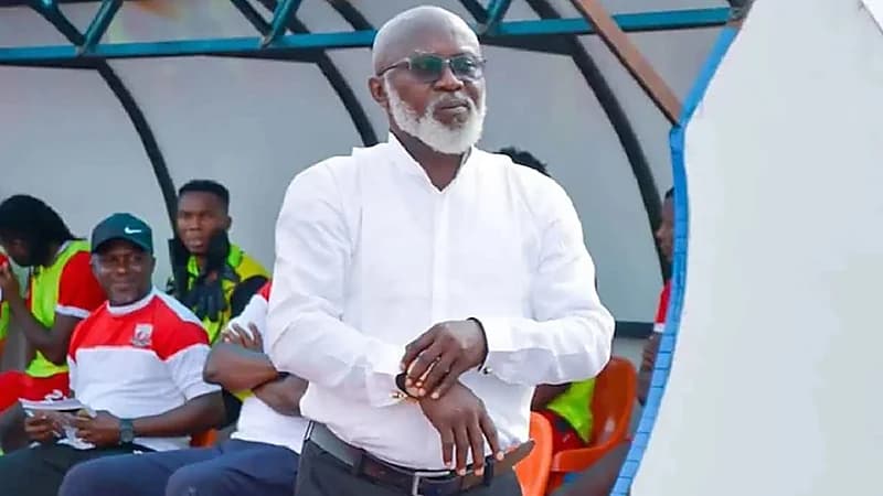 وفاة مدرب نيجيري إثر حادث سير