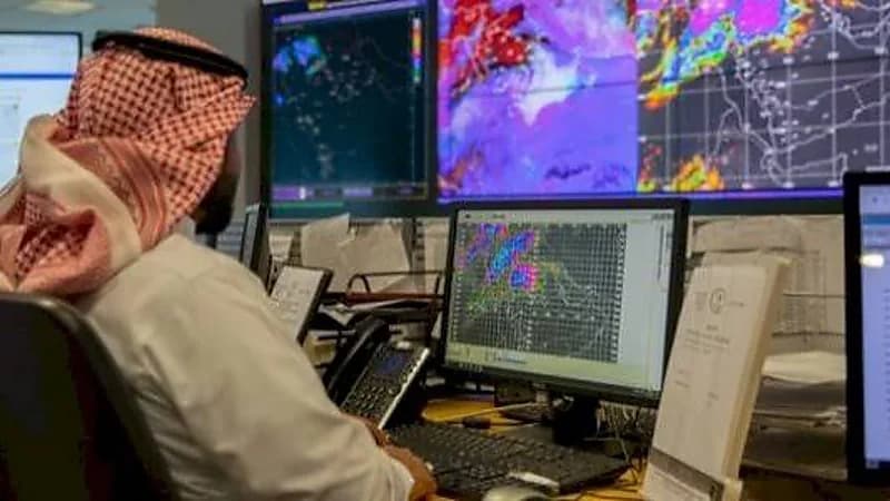 الأرصاد: استمرار تأثير الرياح المثيرة للغبار على مناطق بالمملكة حتى نهاية الأسبوع المقبل.. فيديو