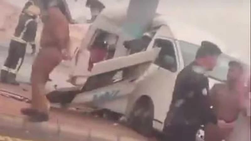 حادث مروري يودي بحياة طالبتين وإصابة أخريات بالعاصمة المقدسة