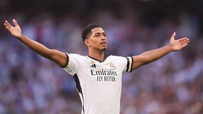 بيلينغهام يفاجئ ثنائي يوفنتوس بتصرف غريب