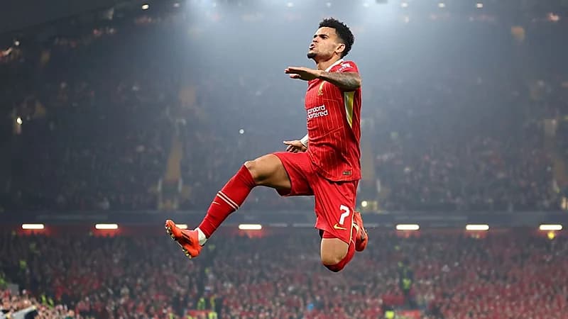 الهلال ينافس النصر على ضم دياز