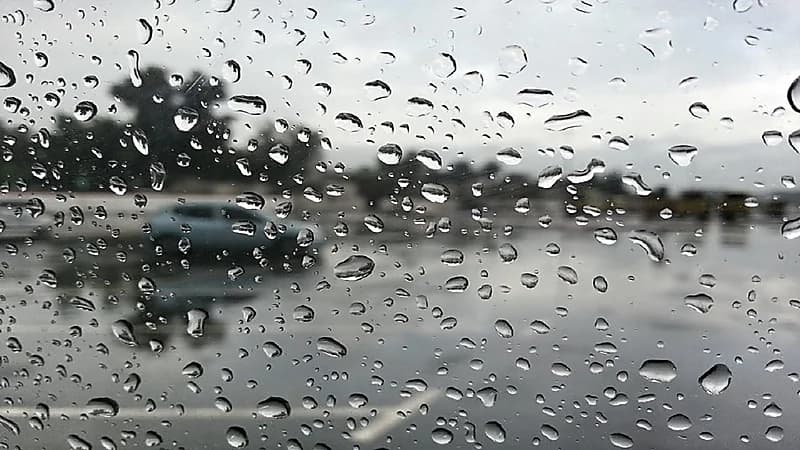 "النقل" يحذر مرتادي طريق "حفر كشب - المهد" من أمطار