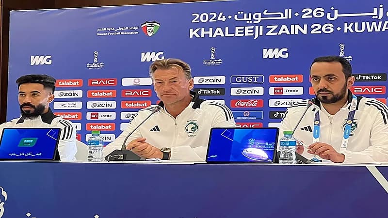 نواف بوشل: تركيزنا على الفوز أمام اليمن ومطالب الجماهير دافع لنا.. فيديو