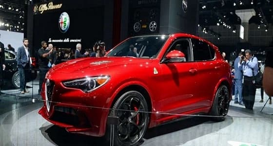 ألفاروميو ستلفيو Quadrifoglio تودع الجمهور من معرض دبي للسيارات