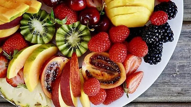 فواكه تساعدك على النوم والاسترخاء بشكل جيد