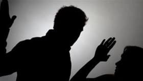 " مصرية "  تطلب الخلع من زوجها  لشرائه لها سيارة ب 350  الف جنيه