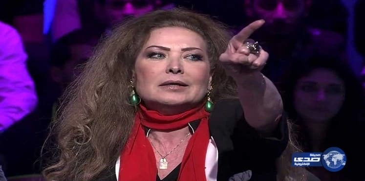 رغدة تغازل بشار الأسد (صورة)