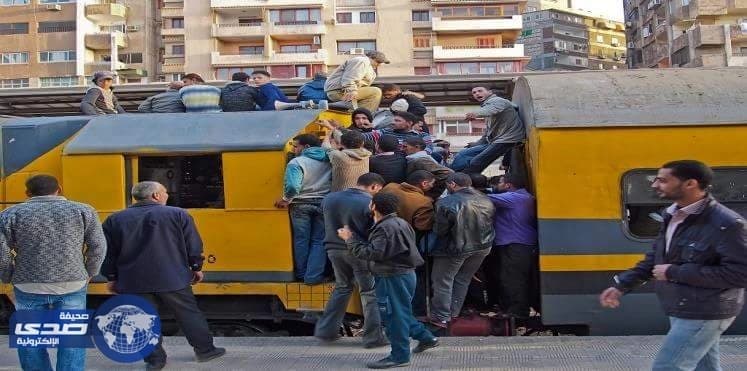 لص يستخدم الكيك لسرقة ركاب القطار دون عناء